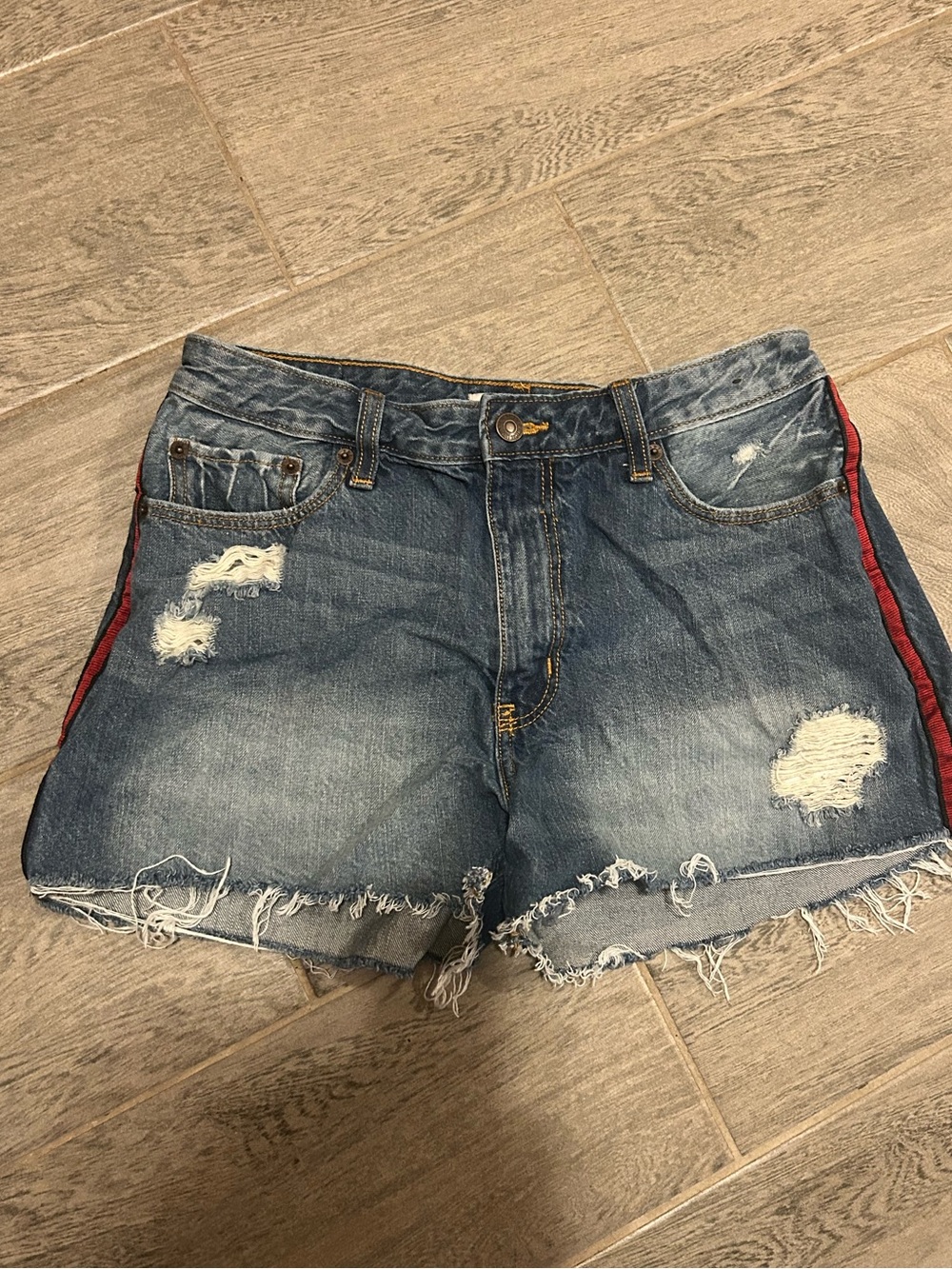 Abercrombie & Fitch Blue Distressed Denim Shorts w/ Red Side Stripe -size 10 W30